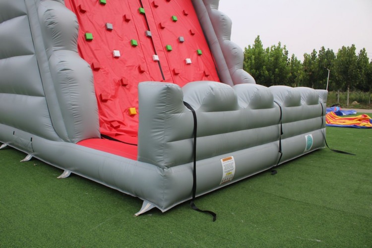 El Capitan Climbing Wall